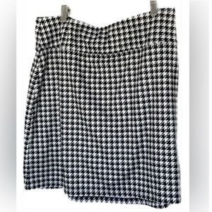 Segments Luxe Stretchy Slipover Hounds Tooth Skirt, XL Winter Sale